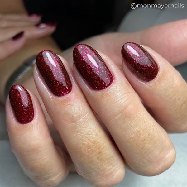 SMALTO SEMIPERMANENTE SHELLAC Garnet Glamour
